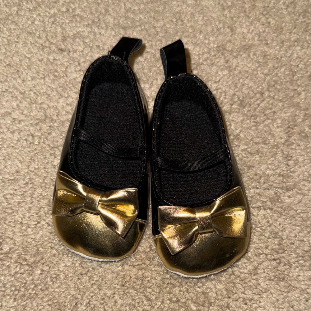 Gold and Black Baby Shoes with Bows